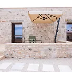 Farma Donnapaola Modern Farm *
