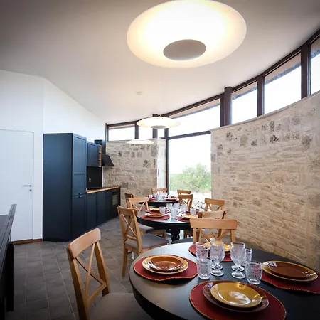 Alloggio per agriturismo Donnapaola Modern Farm